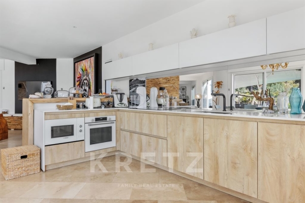 Maison de luxe à vendre à Saint-Cyr-sur-Mer, 2 290 000 €, Photo 6