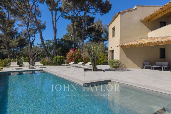 Maison de luxe à vendre à Ollioules, 2 625 000 €, Photo 1