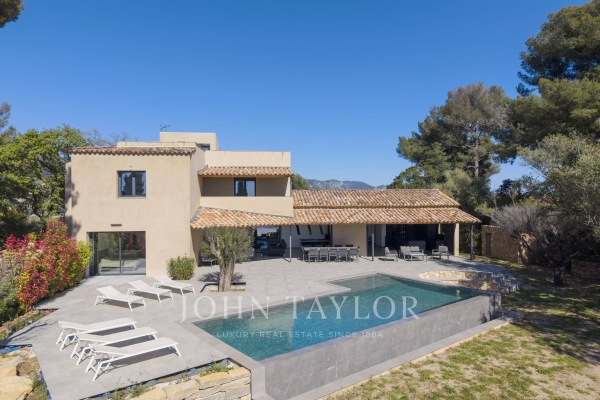 Maison de luxe à vendre à Ollioules, 2 625 000 €, Photo 3
