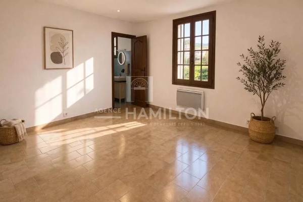 Luxury House for sale in Le Rouret, 790 000 €, Photo 6