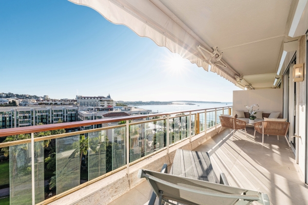 Luxury Apartment for sale in Cannes, 2 695 000 €, Photo 1