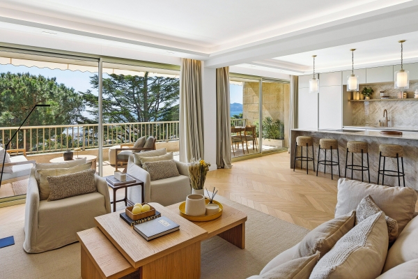 Luxury Apartment for sale in Cannes, 2 280 000 €, Photo 1