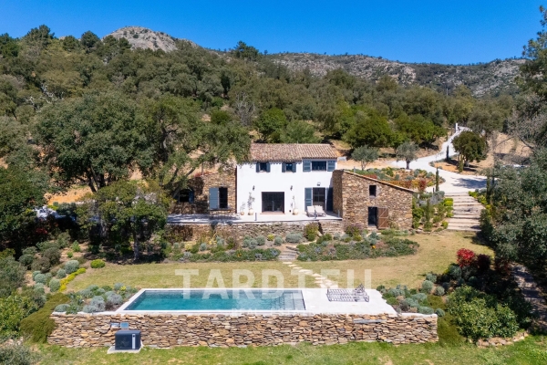 Maison de luxe à vendre à La Garde-Freinet, 1 590 000 €, Photo 1