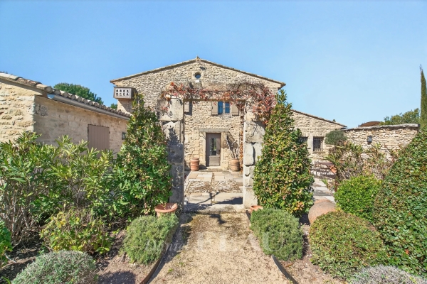 Luxury House for sale in Gordes, 2 480 000 €, Photo 5