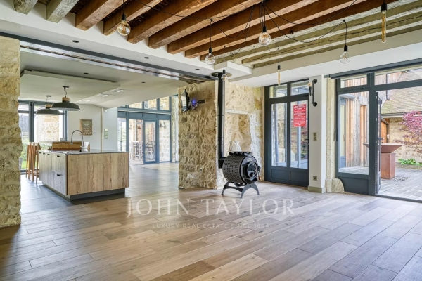 Luxury House for sale in Jouy-le-Moutier, 1 020 000 €, Photo 5