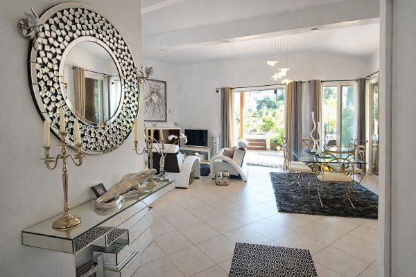 Maison de luxe à vendre à Trans-en-Provence, 880 000 €, Photo 7