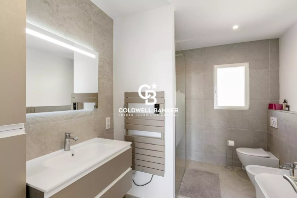 Luxury House for sale in Cagnes-sur-Mer, 1 250 000 €, Photo 7