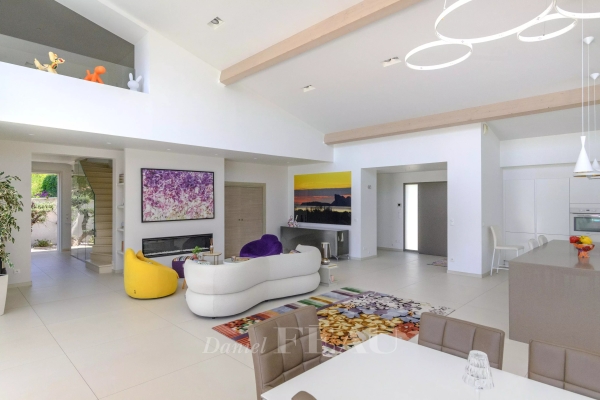 Maison de luxe à vendre à Saint-Cyr-sur-Mer, 2 900 000 €, Photo 7