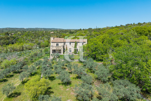 Luxury House for sale in Gordes, 2 998 000 €, Photo 1