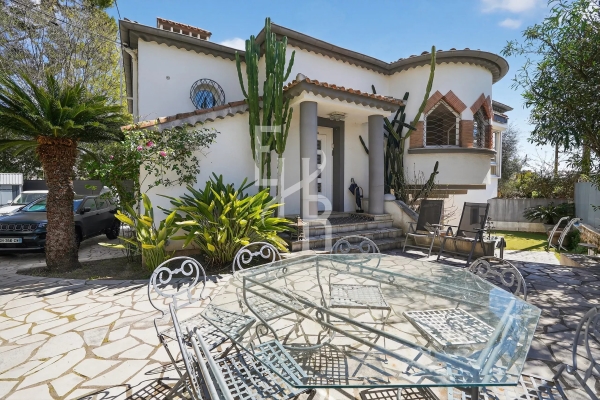Luxury House for sale in Cannes, 1 280 000 €, Photo 1