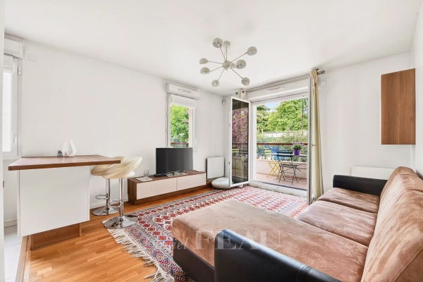 Appartement de luxe à vendre à Saint-Cloud, 445 000 €, Photo 1