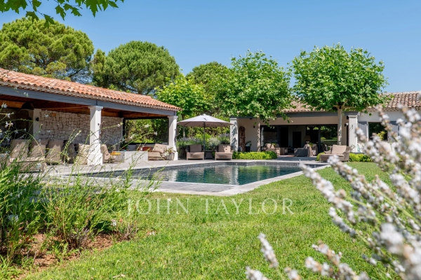 Maison de luxe à vendre à Mougins, 3 590 000 €, Photo 1