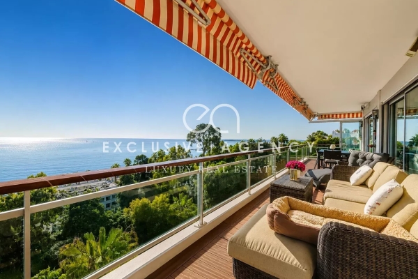 Luxury Apartment for sale in Le Golfe Juan, 1 590 000 €, Photo 1