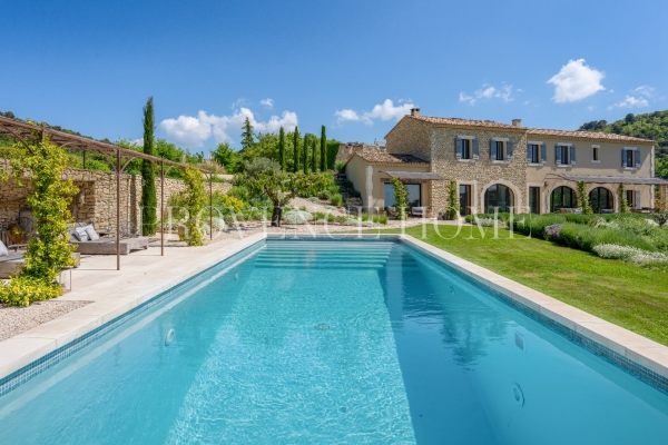 Maison de luxe à vendre à Apt, 2 850 000 €, Photo 1