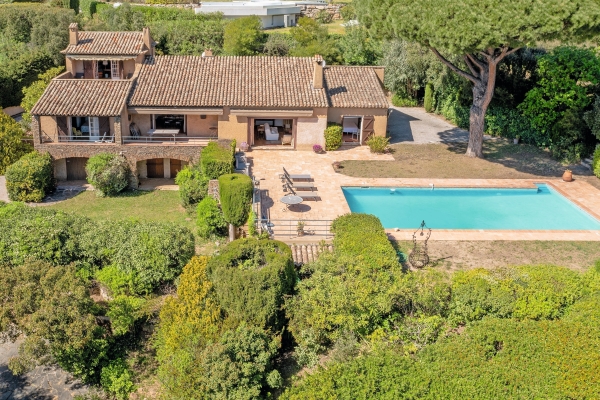 Luxury House for sale in Grimaud, 3 150 000 €, Photo 2