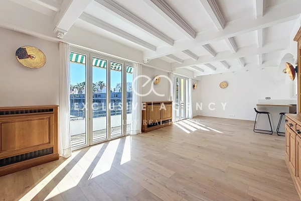 Appartement de luxe à vendre à Cannes, 749 000 €, Photo 2