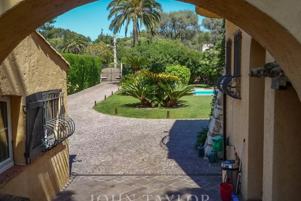 Maison de luxe à vendre à Cap d'Antibes, 18 000 000 €, Photo 7