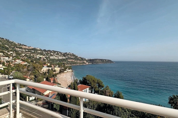 Luxury Apartment for sale in Roquebrune-Cap-Martin, 545 000 €, Photo 1