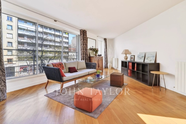 Luxury Apartment for sale in Paris 16Ème, 780 000 €, Photo 1