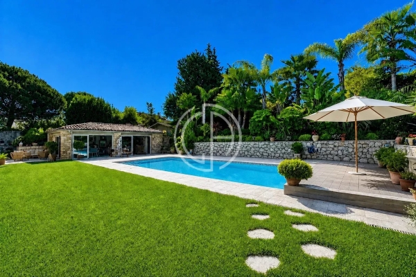 Maison de luxe à vendre à Mougins, 1 900 000 €, Photo 1