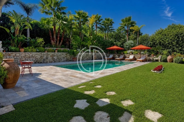 Luxury House for sale in Mougins, 1 900 000 €, Photo 1
