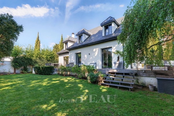 Maison de luxe à vendre à Vaucresson, 1 950 000 €, Photo 1