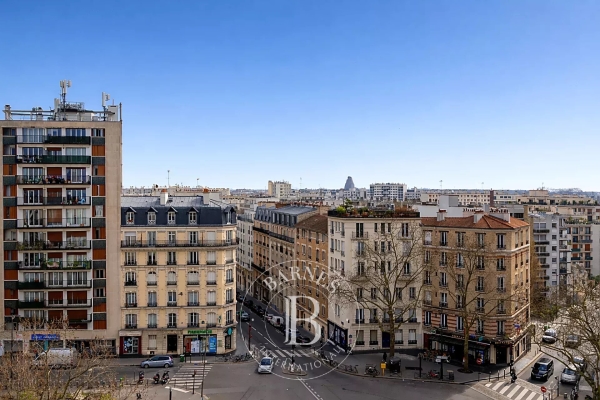Luxury Apartment for sale in Paris 12Ème, 740 000 €, Photo 2
