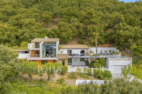 Luxury House for sale in Cavalaire-sur-Mer, 2 490 000 €, Photo 2