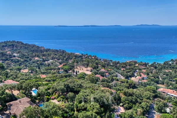 Luxury House for sale in Rayol Canadel sur Mer, 3 885 000 €, Photo 2