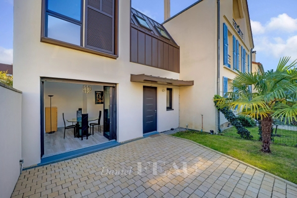 Maison de luxe à vendre à Versailles, 1 195 000 €, Photo 2
