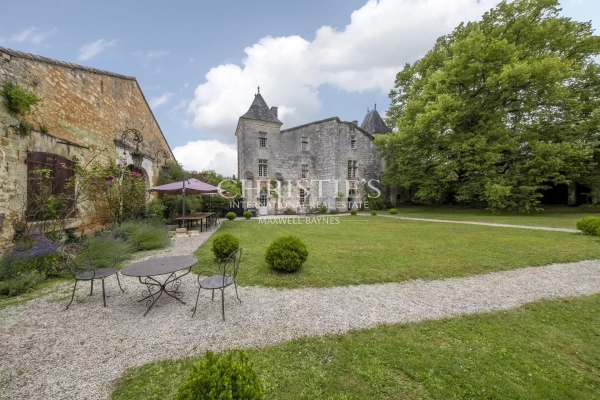 Luxury House for sale in Angoulême, 1 166 000 €, Photo 4