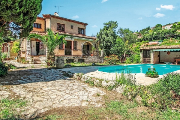 Maison de luxe à vendre à Cagnes-sur-Mer, 1 050 000 €, Photo 1
