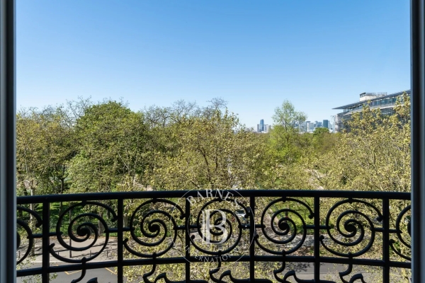 Luxury Apartment for sale in Paris 16Ème, 1 870 000 €, Photo 1