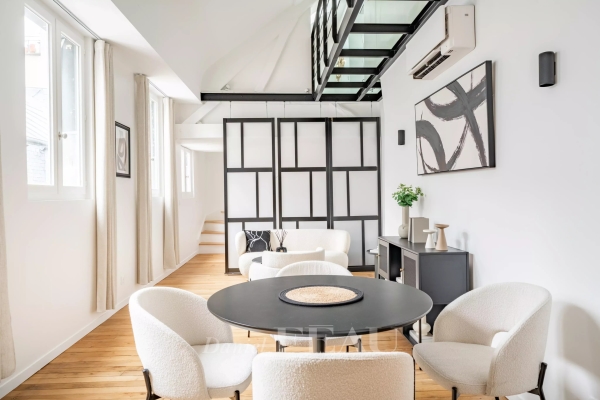 Appartement de luxe à vendre à Paris 7ème, 950 000 €, Photo 1