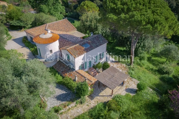 Luxury House for sale in Cannes, 1 350 000 €, Photo 1