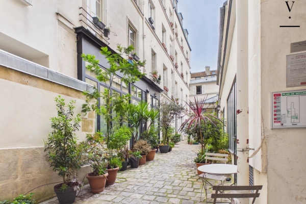 Luxury Apartment for sale in Paris 3Ème, 220 000 €, Photo 1