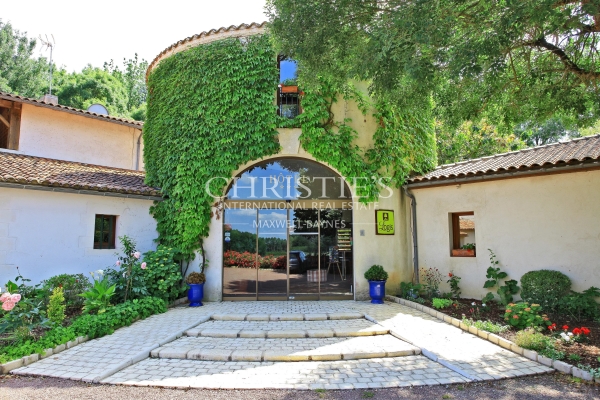Maison de luxe à vendre à Pons, 1 802 000 €, Photo 1