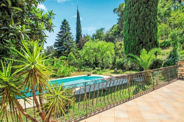 Maison de luxe à vendre à Cagnes-sur-Mer, 1 050 000 €, Photo 2