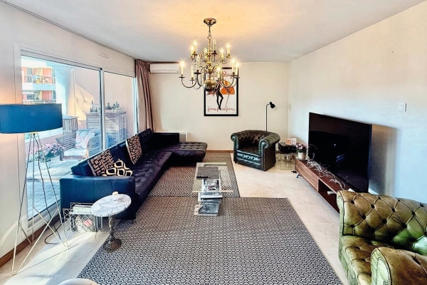 Luxury Apartment for sale in Cap d'Antibes, 970 000 €, Photo 3