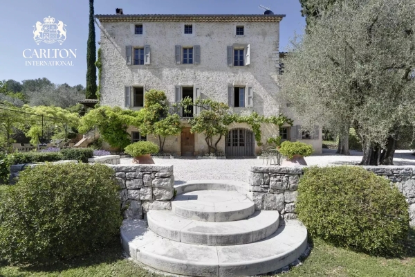 Maison de luxe à vendre à Roquefort-les-Pins, 3 950 000 €, Photo 3