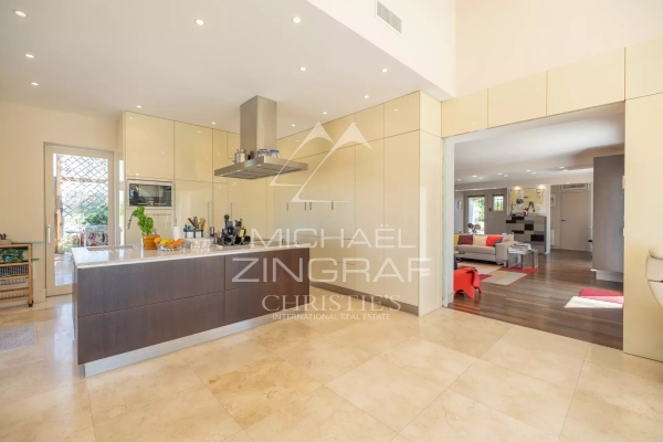 Maison de luxe à vendre à Arles, 2 350 000 €, Photo 5
