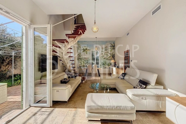 Maison de luxe à vendre à Antibes, 1 440 000 €, Photo 5