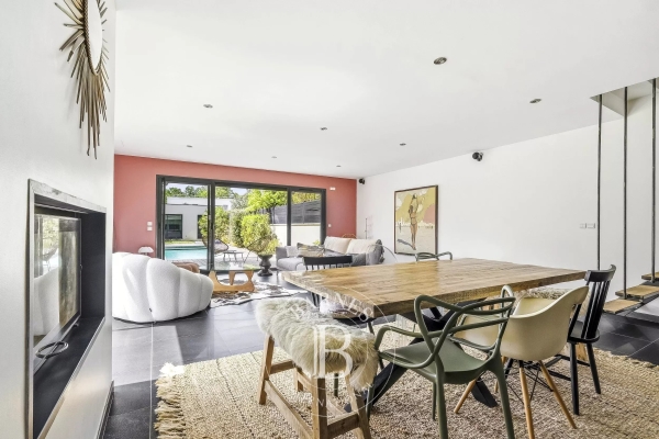 Maison de luxe à vendre à Bordeaux, 999 000 €, Photo 7