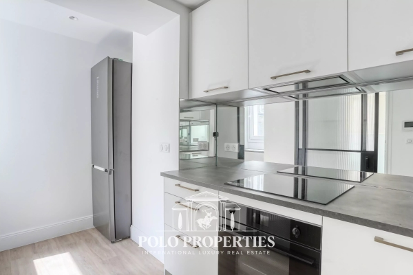 Luxury Apartment for rental in Paris 8Ème, 4 000 €, Photo 7