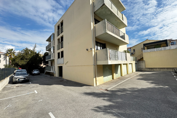 Appartement de luxe à vendre à Six Fours les Plages, 139 000 €, Photo 1