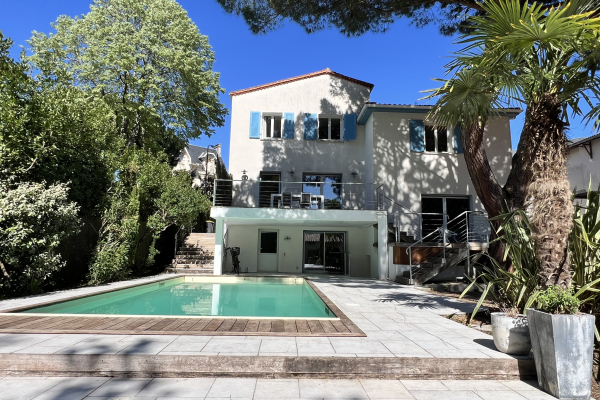 Maison de luxe à vendre à Royan, 950 000 €, Photo 1