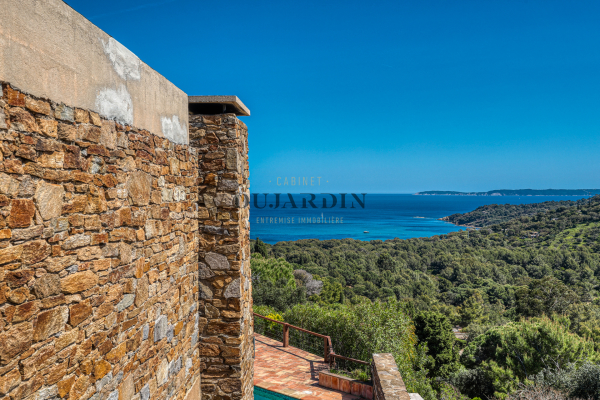 Maison de luxe à vendre à Bormes-les-Mimosas, 1 790 000 €, Photo 1