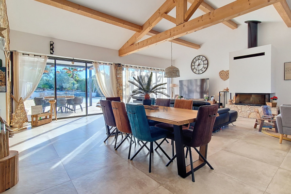 Maison de luxe à vendre à Fréjus, 1 250 000 €, Photo 2