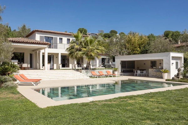Maison de luxe à vendre à Saint-Paul-de-Vence, 2 790 000 €, Photo 2