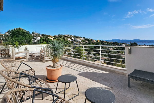 Maison de luxe à vendre à Saint-Aygulf, 1 295 000 €, Photo 5